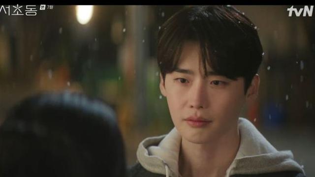 이종석♥문가영, 10년의 기다림 달랜 입맞춤.. 오해 딛고 연인됐다 (‘서초동’)[종합]
