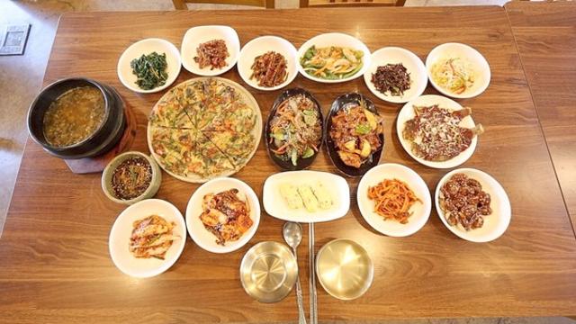 '동네한바퀴' 순천편, 청수골 집밥·닭장 떡국·연향동 빵집 위치