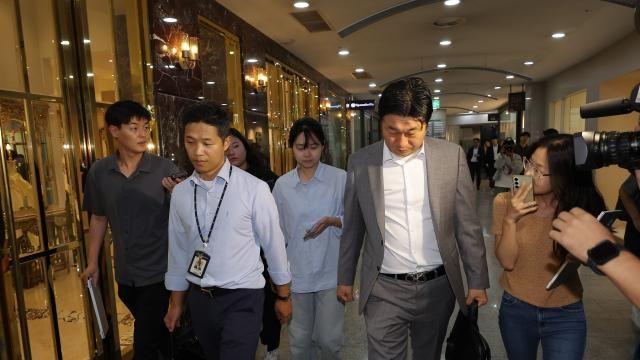김건희 특검, '명태균 공천 개입' 관련 함성득 원장 참고인 조사