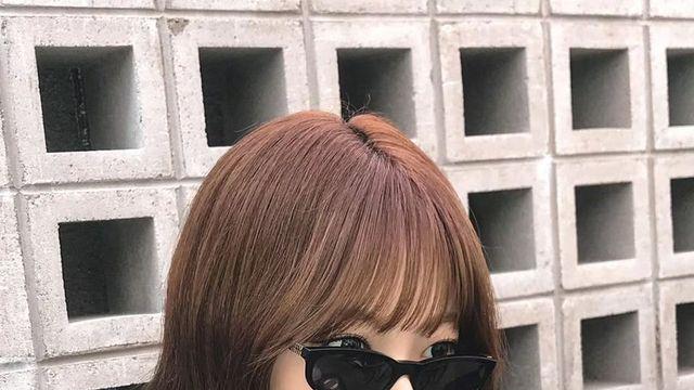 올여름엔 홍은채처럼, 블랙 톱과 선글라스로 끝내는 '쿨걸' 데일리룩