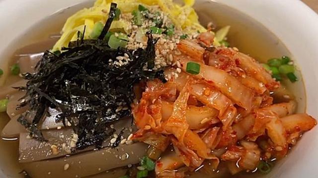 뜨거운 불 앞에 있기엔 너무 더운 주말, 가족 식사는 '이 메뉴'로 해결하세요