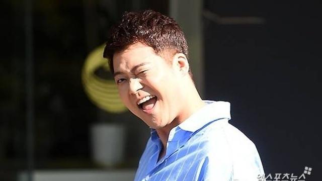 전현무, 탈모 전 머리숱 풍성한 과거 ‘눈길’…“진짜 많았는데 2/3 날아가” (사당귀)