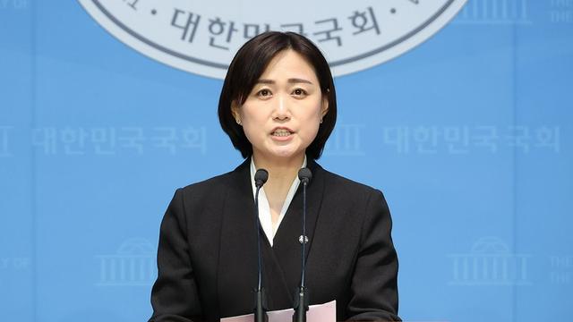 민주당 “‘황제조사’ 꼼수 김건희…특검 신속히 수사해야”