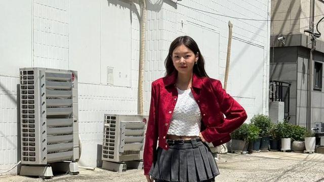 ‘핫섬머 패셔니스타’ 송해나, 한 장으로 보여준 하이틴 데일리 코디 꿀팁