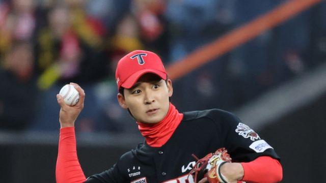 '지역 비하 논란' 애증의 내야수 홍종표, 결국 광주 떠난다…NC에서 새출발