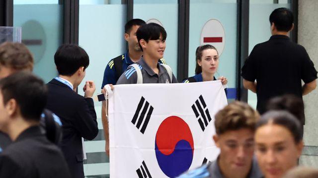 ‘박승수가 태극기 펼쳤다’ EPL 뉴캐슬, 133년 만에 첫 방한…스타 플레이어 총출동