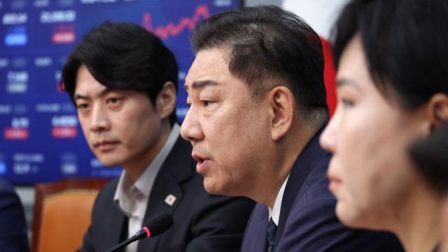 김병기 