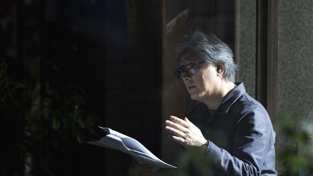 “이번엔 더 노골적이다” 박찬욱표 블랙코미디 ‘어쩔수가없다’