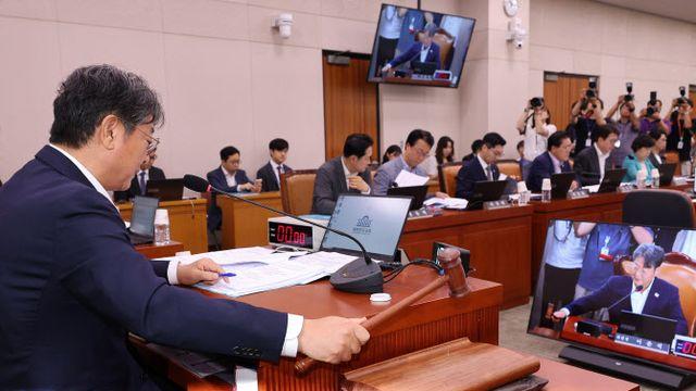 경제8단체 호소 “잇단 기업 규제 입법, 극도 혼란 초래”