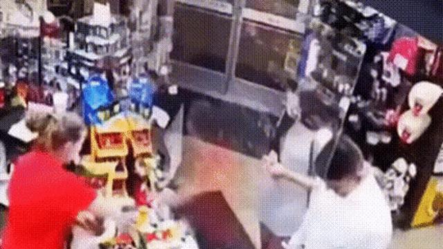 콜라 살인미수 사건.