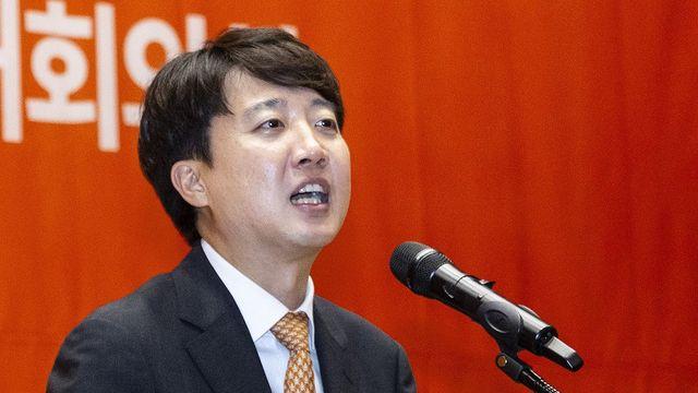 김건희특검, 이준석 자택 압수수색…'명태균 공천개입' 참고인