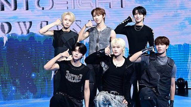 '전원 외국인' 세븐투에잇, 통역사와 열정의 '韓 데뷔' (엑's 현장)[종합]