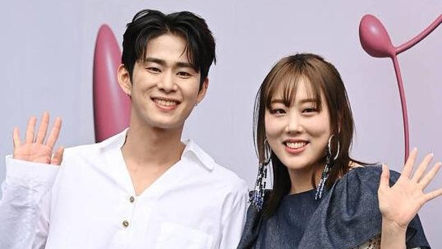 '쌍둥이 임신' 임라라, 연하 ♥손민수와 결혼생활 자랑…