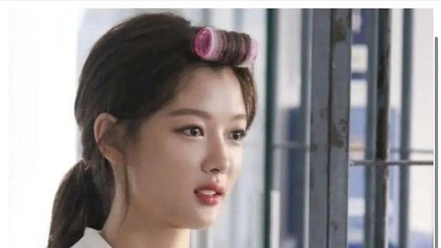 남자들은 모르는 앞머리 헤어롤의 진실.jpg