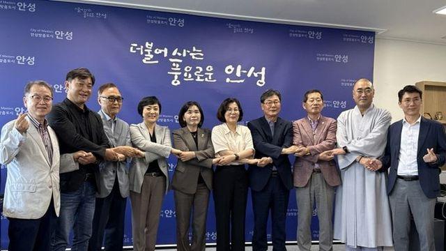 경기도의회 황세주 도의원, “복지정보안내도우미 사업으로 안성 복지 업그레이드 될 것”