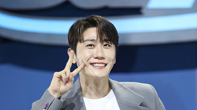 '2025 프로야구' 우즈→영탁 기아 릴레이 시구 일정은?