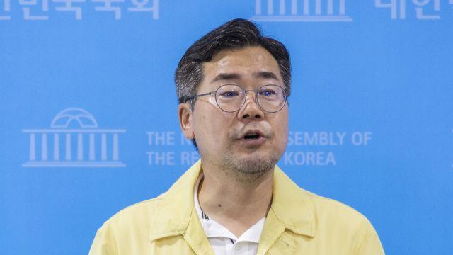 정청래·박찬대 '사법부 때리기' 총력, '강성 표심잡기' 경쟁 가열