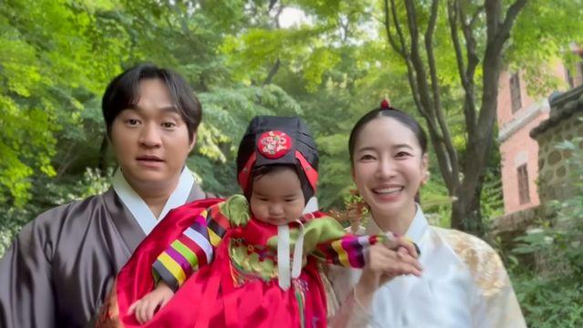 '이상해 며느리' 김윤지, 외동딸 '돌 사진' 공개…