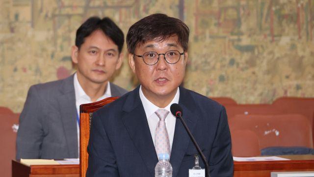 최휘영, 청문회서 '아빠 찬스' 의혹에 