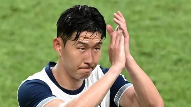 손흥민 ‘토트넘 11년’→FA로 떠나나…”SON 항상 골 넣는 선수” 프랭크 감독 극찬