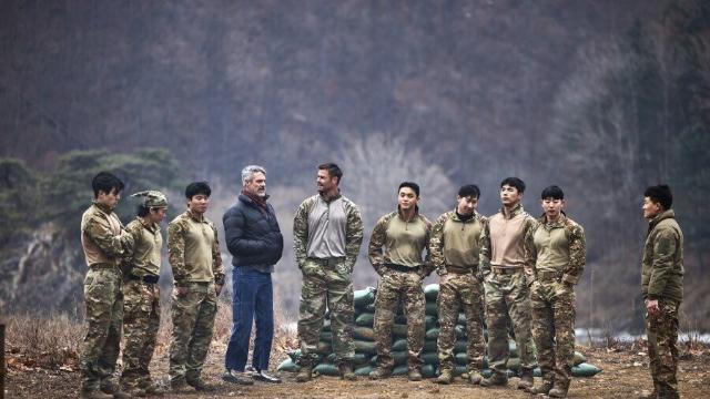 올초 크리스 햄스워스, 한국 왔던 사진