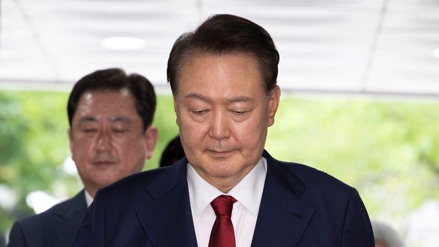 [속보] 김건희특검 “윤 전 대통령, 내일 소환 불응시 체포영장 등 강제수사 염두”