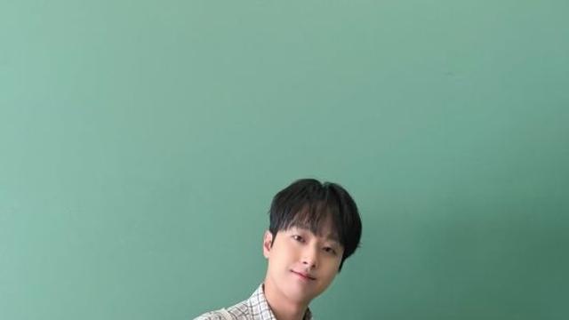 '찬또배기' 이찬원, '찬스' 시선 사로잡는 비주얼