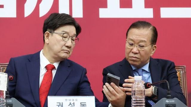 쌍권-박찬대 '대선후보 바꿔치기' 설전 