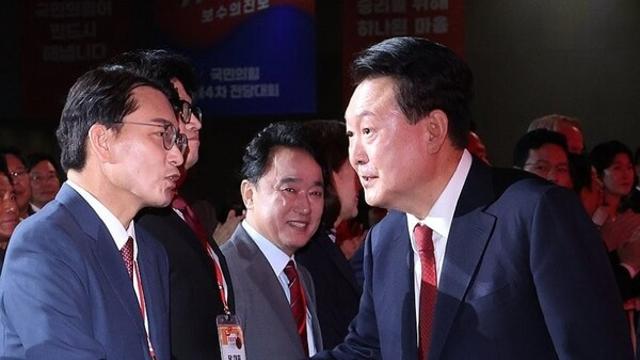 [이슈] 윤상현 