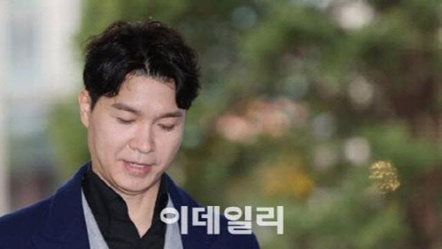 방송인 박수홍 식품업체 대표에게 피소…경찰 협박 혐의 고소장 접수