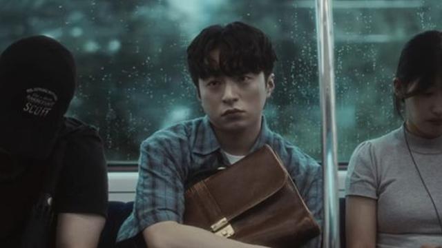 300:1 뚫은 정용주, 루드 존 신곡 MV 출연...절제→광기 오가는 열연