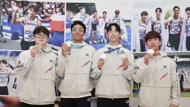 이 대통령, U대회 사상 첫 금메달 달성에 “선수 열정·투지에 힘찬 박수”
