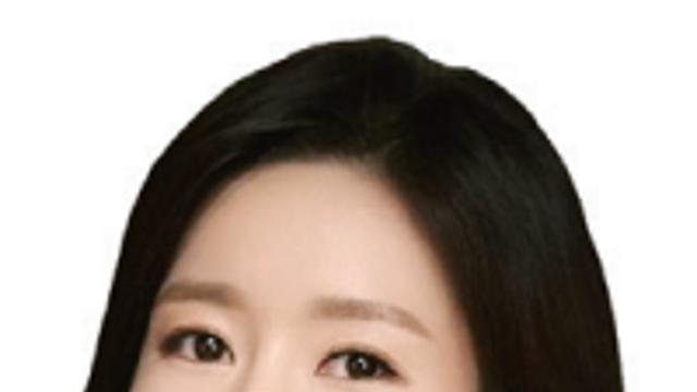 [천자춘추] 나는 사회의 거울인가, 그림자인가