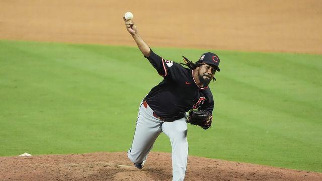 MLB 마무리투수 클라세, 스포츠 도박 혐의로 출장 정지 처분