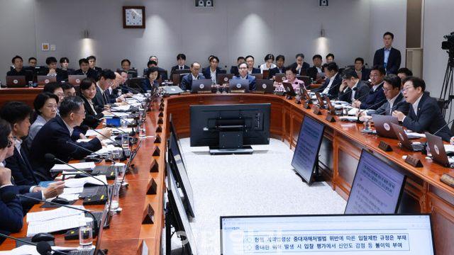 첫 국무회의 참석…신임 국무위원들 소감은
