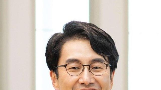 '아침마당' 김재원 아나운서, 10년 만에 작별인사... 후임은 박철규