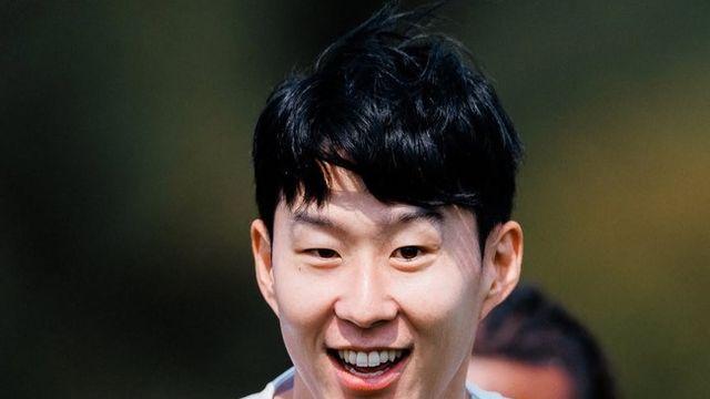 손흥민 LA 이적설 대반전? 프랭크 감독 말 바꿨다...“다음 시즌 좋은 역할”→잔류 시사
