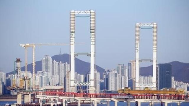 인천 제3연륙교 명칭 '청라하늘대교' 결정에 서구·중구 모두 반발
