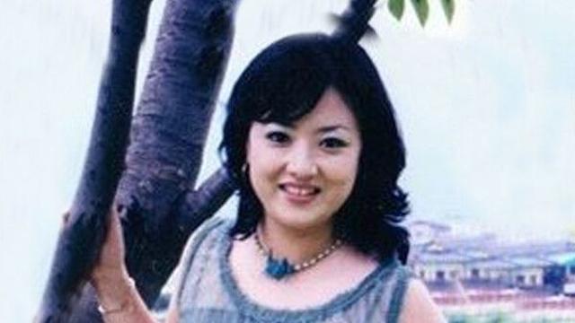 10억 빚지고 교복값 빌리러 다니던 어머니께 집 선물한 트로트 가수