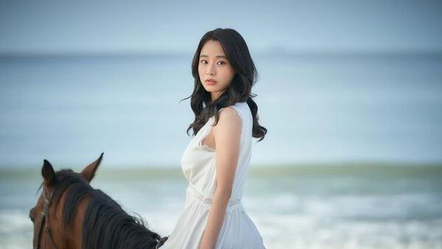 '애마부인' 이하늬·방효린, '80년대 영화판' 진선규·조현철…정체 드러난 '애마'
