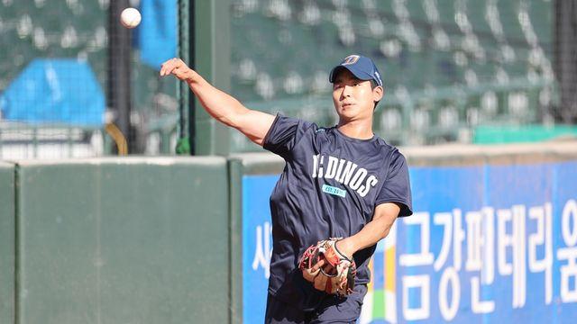 '하루 늦게' NC 1군 합류 홍종표 