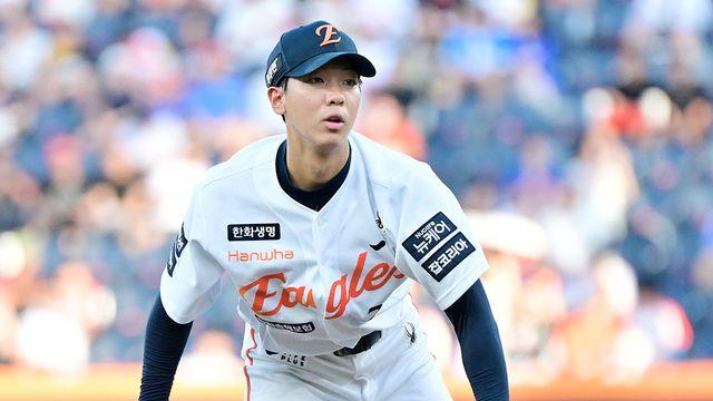 '1이닝 4실점→2⅔이닝 3실점' 황준서, 선발 기회 한 번 더…김경문 