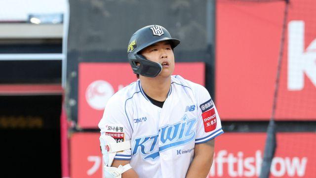 복귀 후 타율 0.087, 돌파구 찾지 못하는 '예비 FA' 강백호...사령탑은 