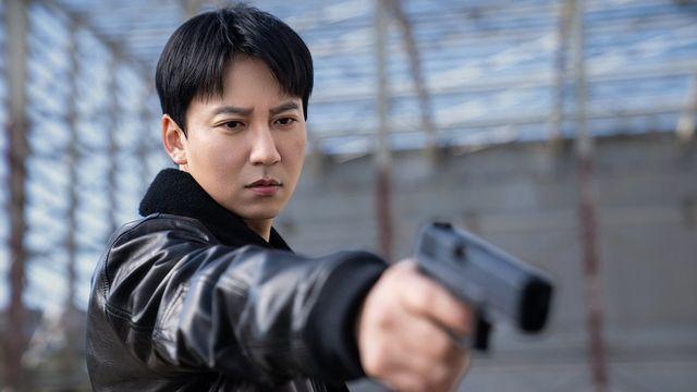 ‘로튼토마토 100%’…총기 소지 이슈 다룬 ‘트리거’, 해외서 더 호평인 이유