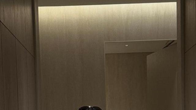 손나은, 애슬레저룩 레깅스핏 미쳤다…화보급 일상 [AI 포토컷]
