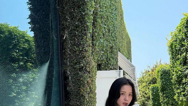 원피스 하나면 여름 코디 끝? 지수, 윈터가 고른 꾸안꾸 원피스 스타일링