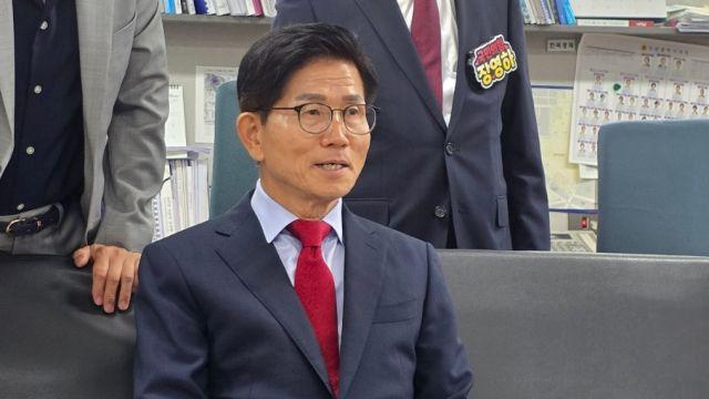 김문수 “국힘 무너지면, 李정권 일당독재”…“홍준표와도 동행 가능”