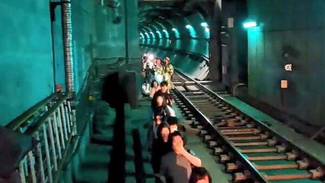 '5호선 방화' 승객들 보상금 선지급 받는다…공사 