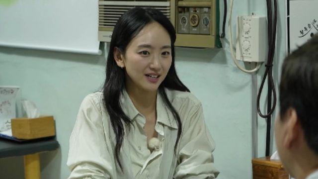 원진아 “데뷔 초, 목소리 바꾸라고 지적 받아” (전현무계획2)