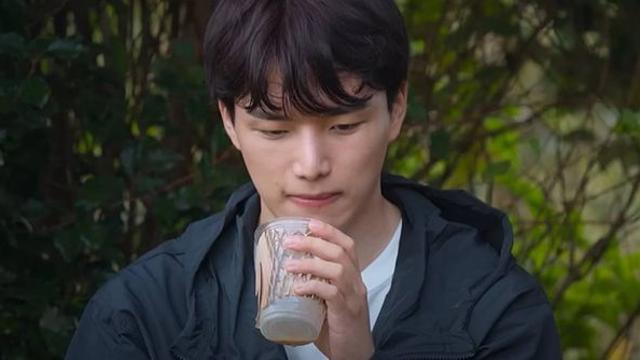 ‘모솔연애’ 재윤, 알고 보니 깜짝 열애 중…“상대는 연상 여성”